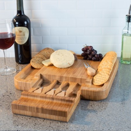 HASTINGS HOME Bamboo Cheese Serving Tray with 4 Piece Stainless Steel Cutlery Set and Storage, Charcuterie Board 590915WWY